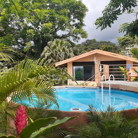El Castillo Encantada Guest House מראה חיצוני תמונה